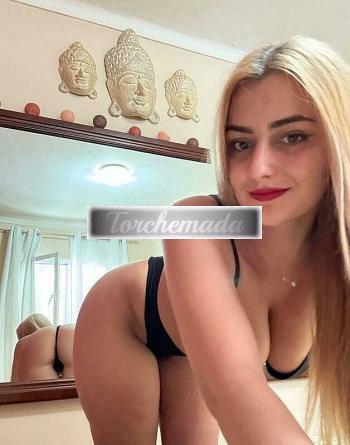 Girl Strepitosa Graziosa  Napoli