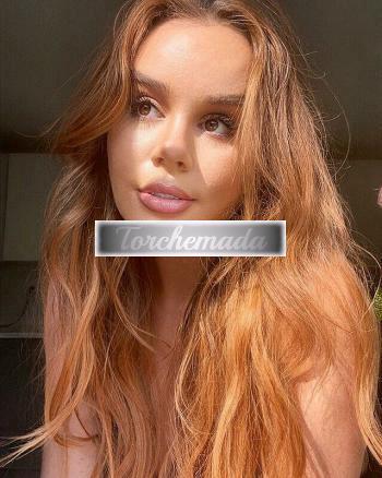 Girl Trasgressiva Attrice  Siracusa
