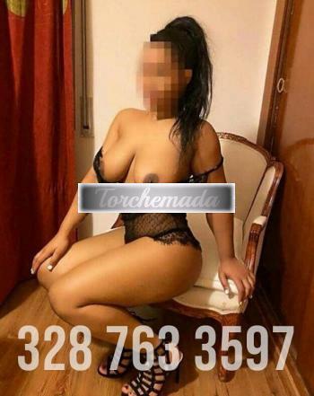 Girl Sexy Esibizionista  Cremona