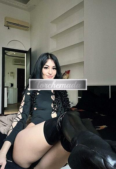 Girl Strepitosa Ragazza  Salerno