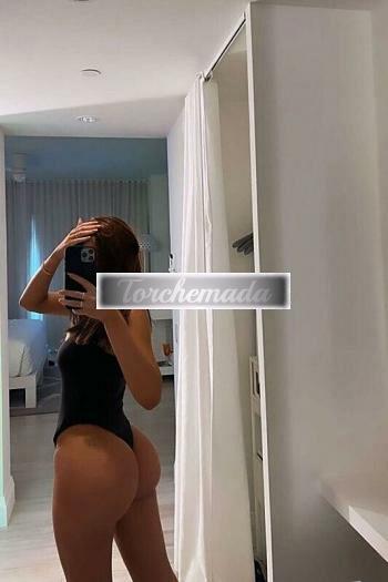 Girl Alessia  Taranto