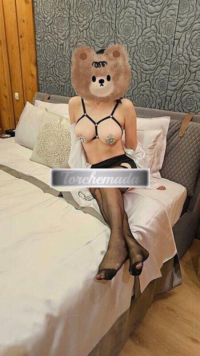 Girl Felina Amabile  Siena