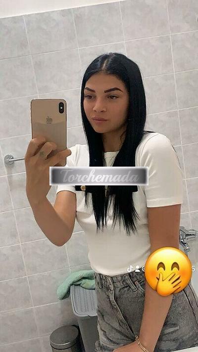 Girl Bellezza e passione per te  Lucca