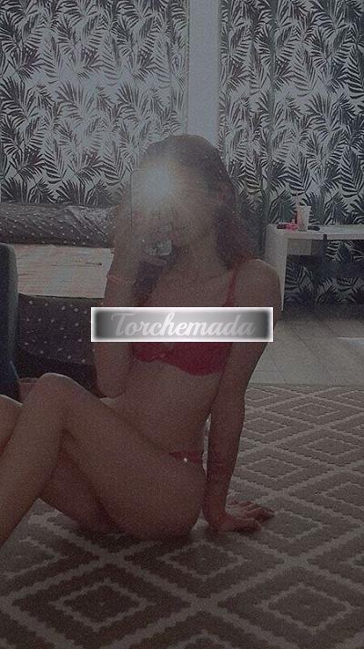 Girl Ti incuriosisco ?  Lucca