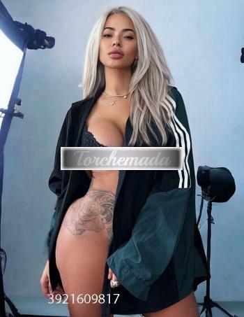 Girl Piedini da leccare  Treviso