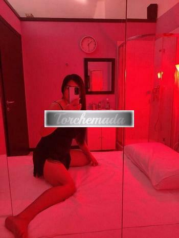 Girl Relax Orientale  Varese