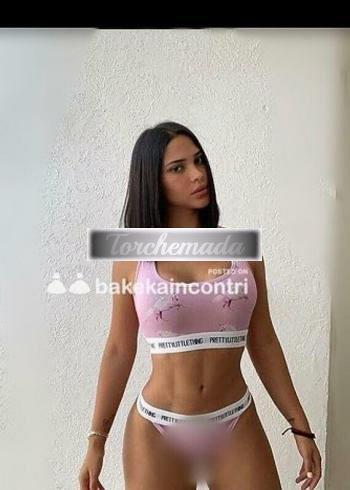 Girl Felina Coinvolgente  Potenza