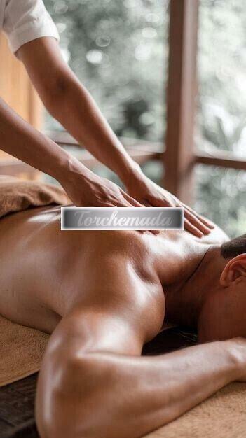 Girl Esplosiva Femmina  Novara