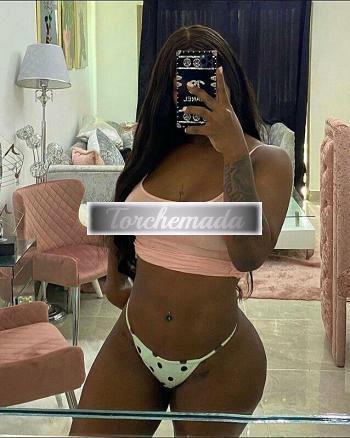 Girl Esplosiva Bambola  Caserta