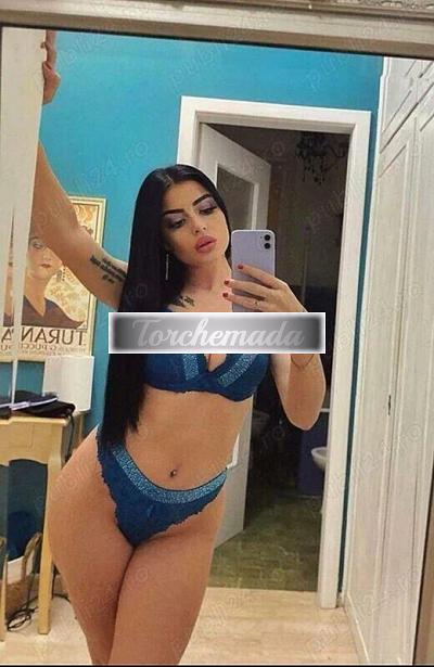 Girl Felina Coinvolgente  Bologna