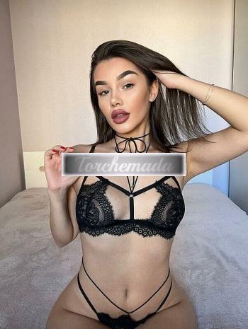 Girl Strepitosa Attrice  Trieste