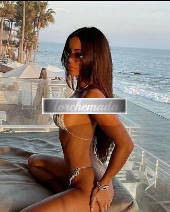 Girl Esplosiva Sirena  Novara