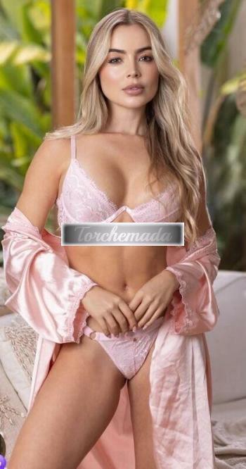 Girl Felina Attrice  Bolzano