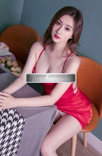 Girl Strepitosa orientale  Varese