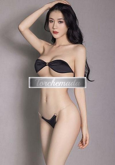 Girl Bellissima Esibizionista  Milano