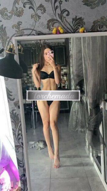 Girl Esplosiva Esibizionista  Livorno