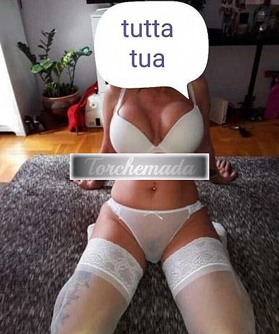 Girl Vogliosa Ragazza  Pavia