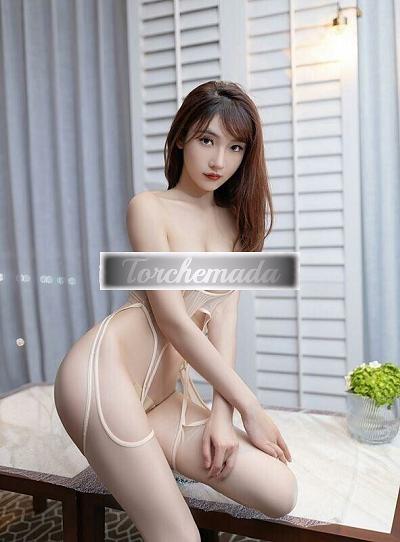 Girl Orientale per penetrazioni bestiali  Latina