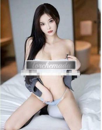 Girl Felina Amabile  Bolzano
