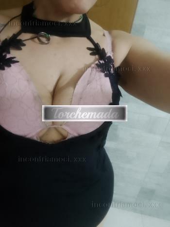 Girl Vogliosa Ragazza  Aprilia