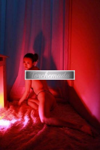 Girl Orientale discreta ma troia  Macerata