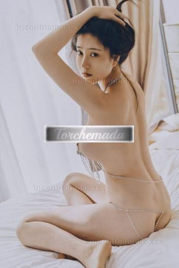 Girl Golosa orientale piena di voglie erotiche  Rovigo