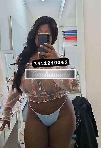 Girl Allargo le gambe e tu me la lecchi  Isernia