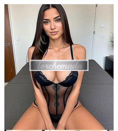 Girl Strepitosa Ragazza  Latina