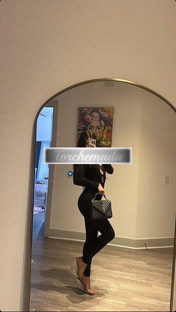 Girl Calda Attrice  Bari