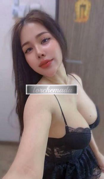 Girl Esplosiva Femmina  Varese