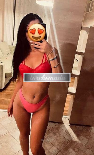 Girl Trasgressiva Femmina  Pavia