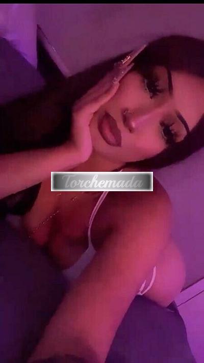 Girl Qui avrai l'imbarazzo della scelta  Pavia