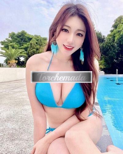 Girl Fiamma Vulcanica Cinese  Aosta