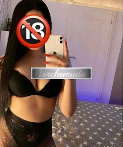 Girl Felina Femmina  Terni