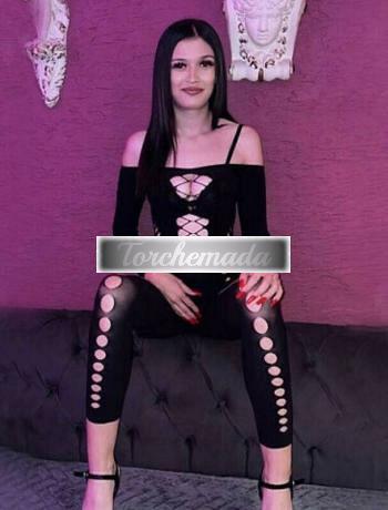 Girl Bellissima Femmina  Rimini