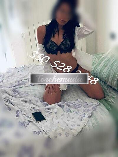 Girl Strepitosa Sirena  Pisa