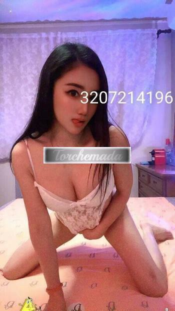 Girl Luna  Pavia