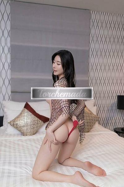 Girl Merdaiole orientali  Frosinone