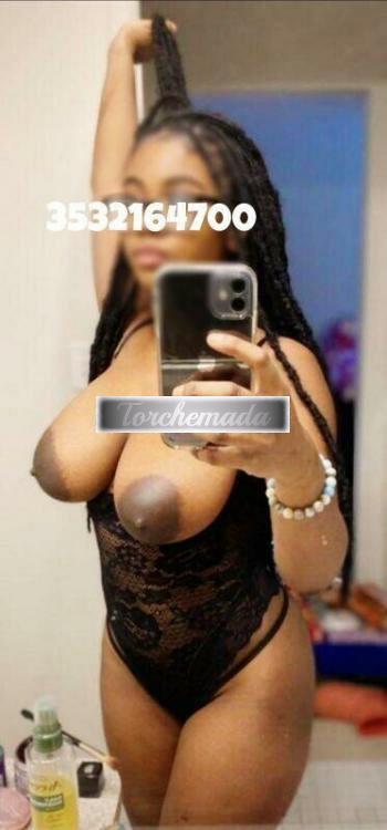 Girl Strepitosa Bambola  L'Aquila