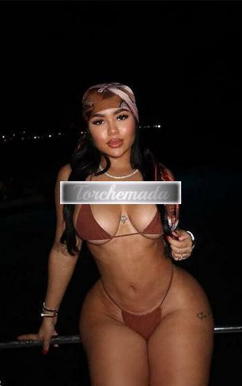 Girl Esplosiva Modella  Bari