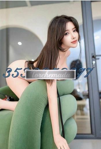 Girl Sensuale orientale  Siena