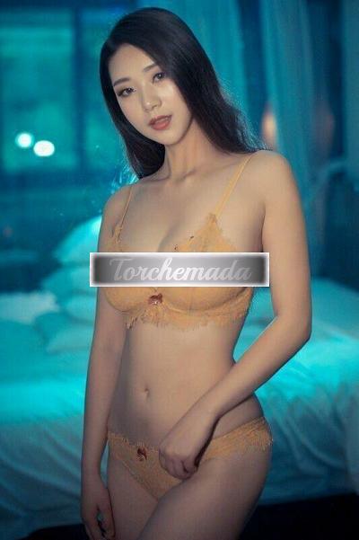Girl Bellissima Esibizionista  Milano