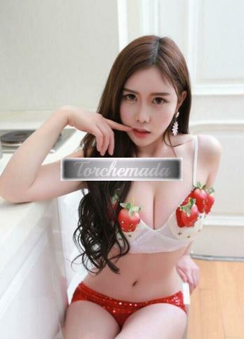 Girl Gran puttana orientale  Udine