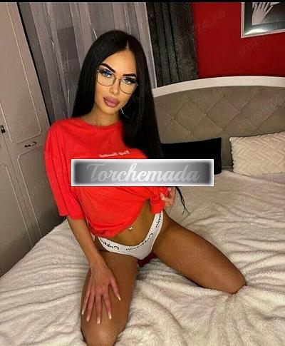 Girl Sono una fuori classe  Cosenza