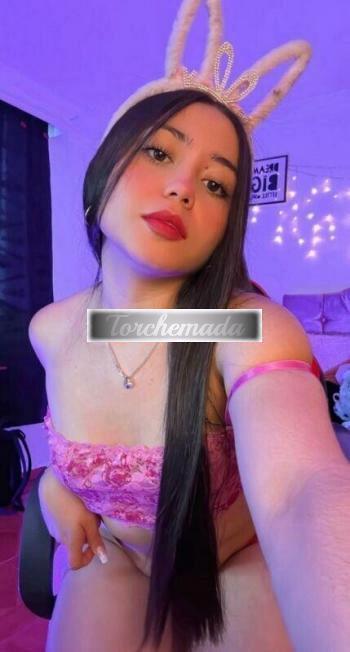 Girl Esplosiva Femmina  Bari