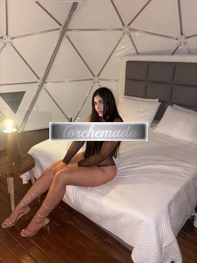 Girl Felina Bambola  Roma