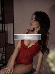 Girl Calda Amabile  Arezzo