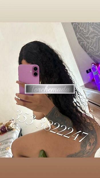 Girl Strepitosa Femmina  Avellino