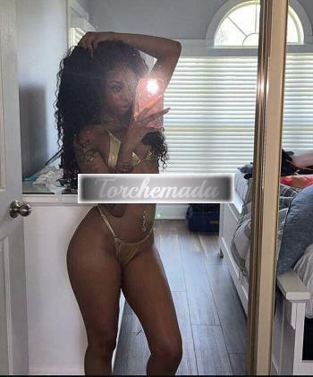 Girl Zoe  Lucca