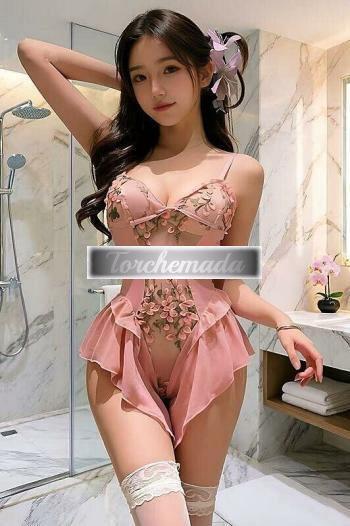 Girl Assaggiami tutta  Como